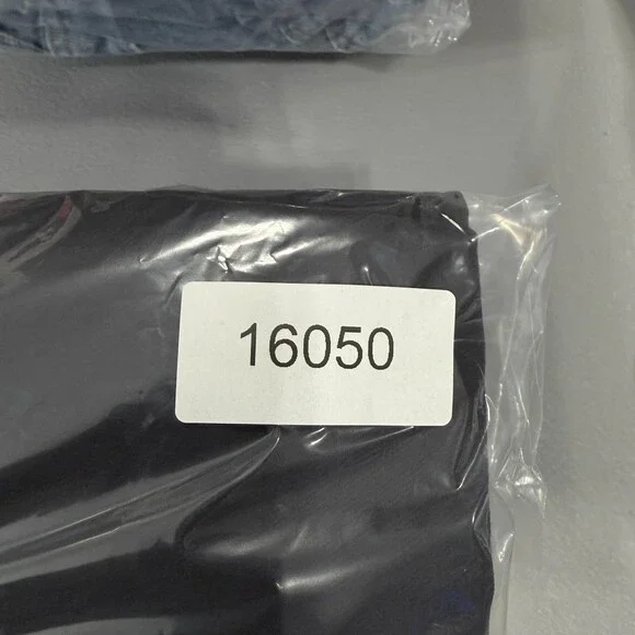 Under Armour Shorts Mens 38 Black Golf Classic Chino Casual Prep Heatgear - Picture 10 of 10